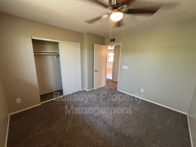 Building Photo - 5322 W Caron St