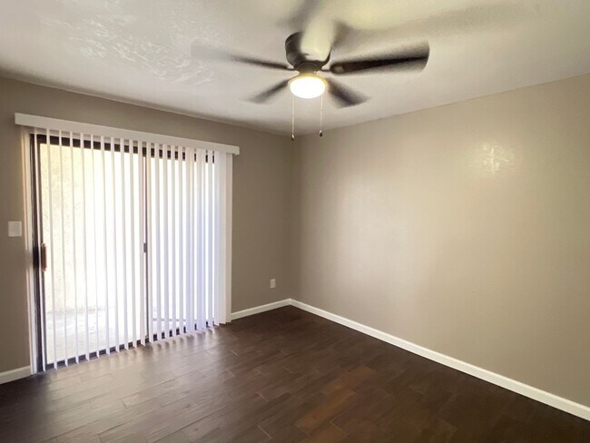Building Photo - 6811 Klamath Way