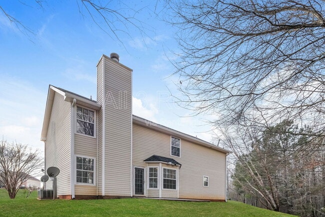 Building Photo - 828 Marcus Ln