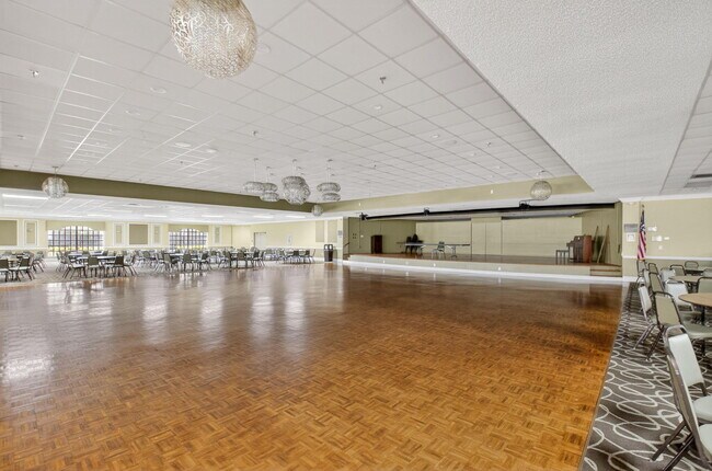 Building Photo - 91 Dorset C