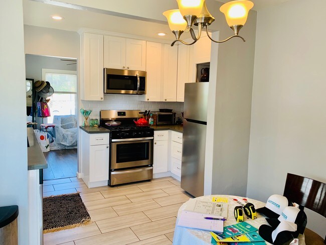 Kitchen Dining - 4910 Monte Vista St