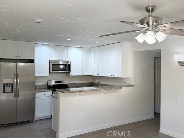 Building Photo - 45225 Sunset Ln