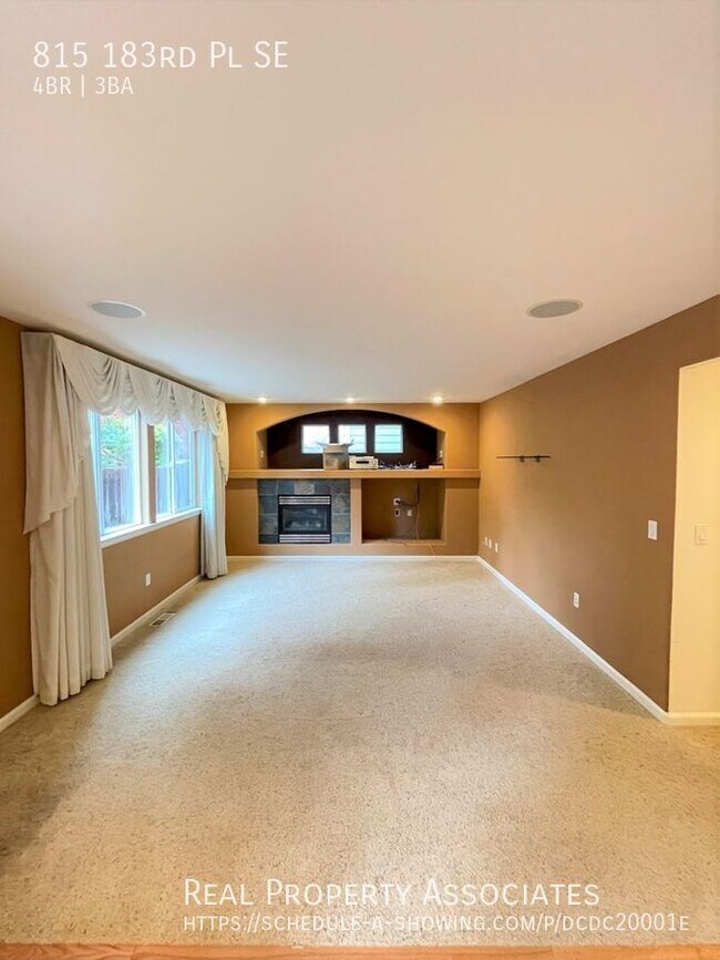 Building Photo - 815 183rd Pl SE