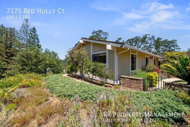 Building Photo - 7175 Red Holly Ct