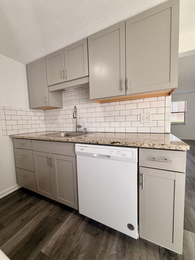 Building Photo - 308 Gillespie Rd