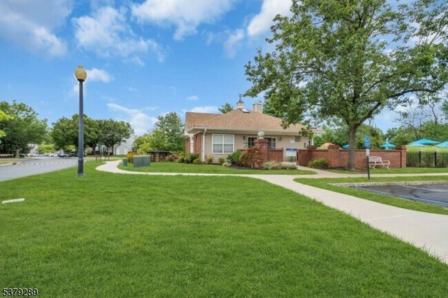 Building Photo - 1509 Longley Ct