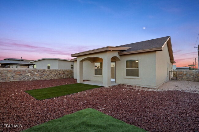 Building Photo - 3496 David Palacio Dr