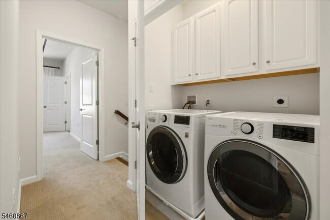 Building Photo - 17 Cortland Ct
