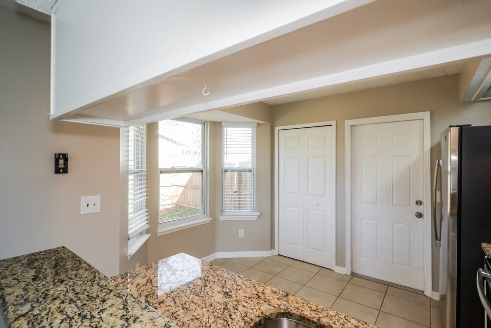 Building Photo - 2938 Seans Ct