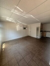 Building Photo - 603 Dartmouth Dr NE