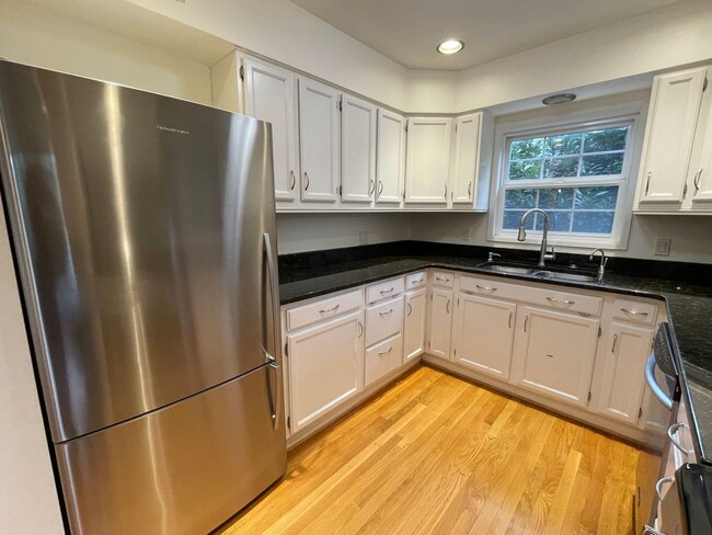 Building Photo - Portland Heights Home with Forest Views and Stunning Updates