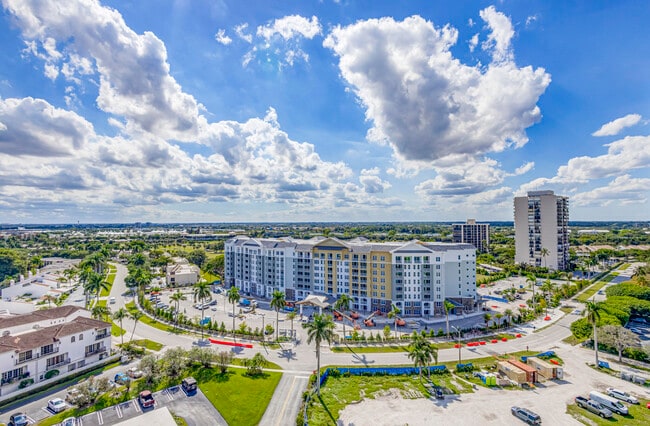Building Photo - 2000 Presidential Way