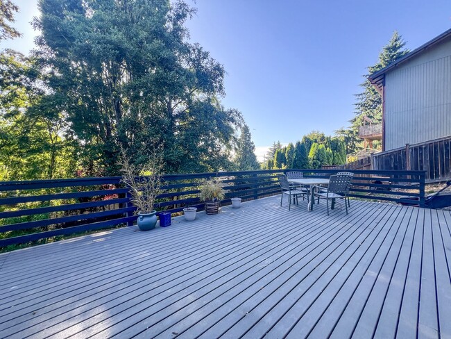 Building Photo - 4Bd/1.5Ba Seattle House