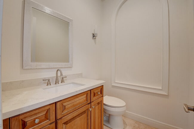 Building Photo - 6711 Royal Orchid Cir