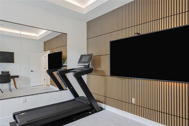 Building Photo - 1811 Webberville Rd