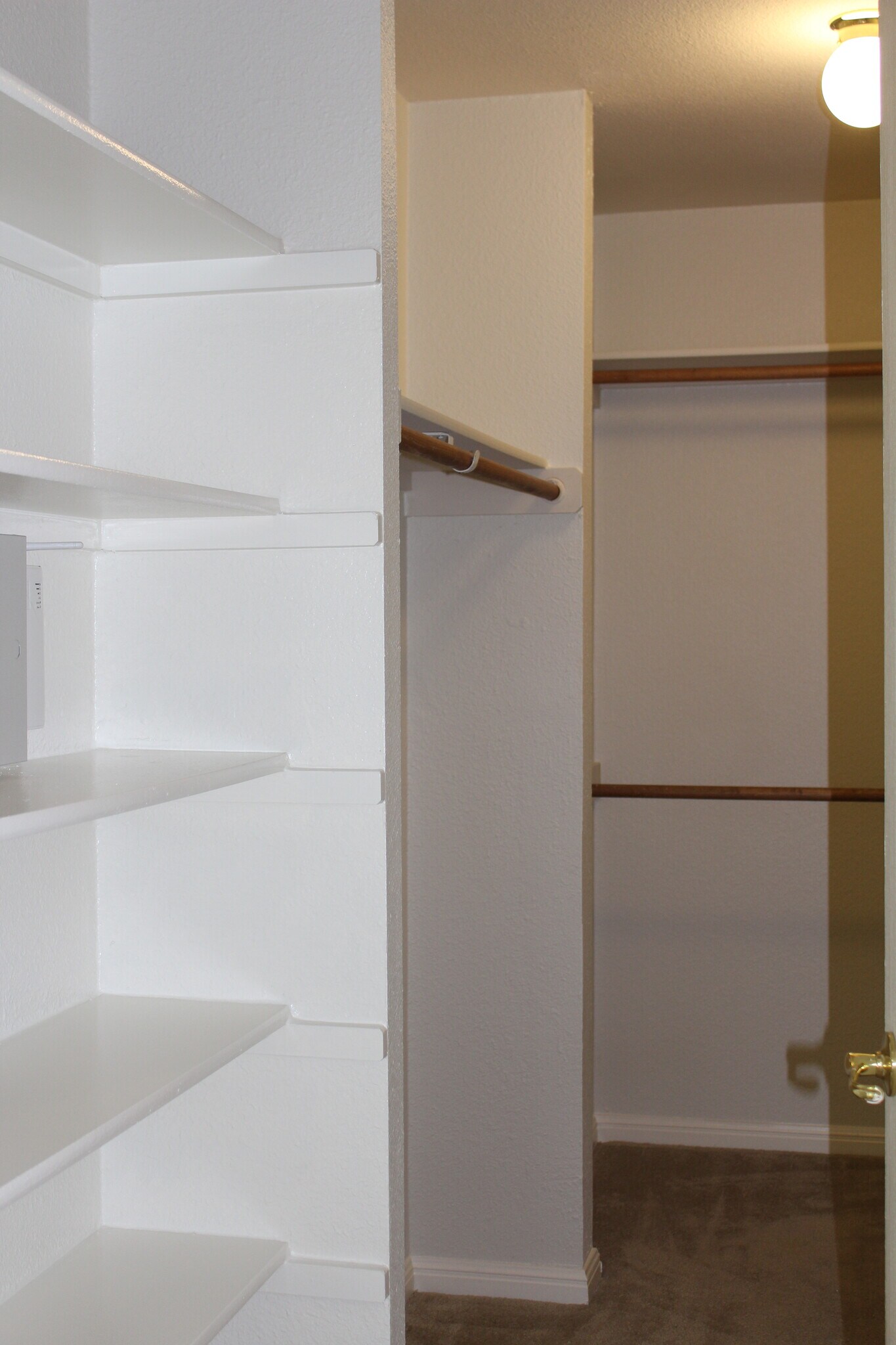 Walking closet in master bedroom - 5605 Bentsen Ln