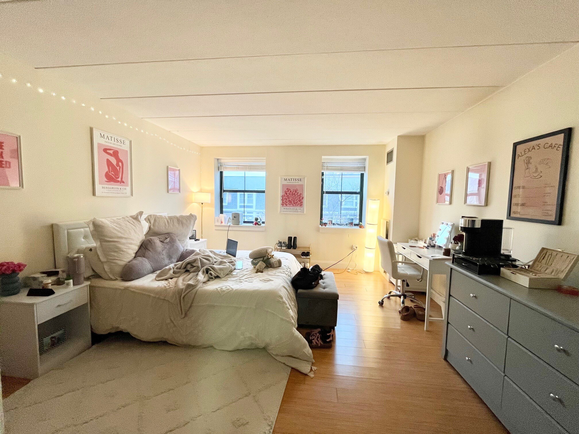 Building Photo - 6 Douglas Park