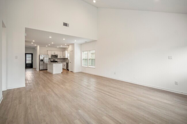 Building Photo - 4903 Chestnut Valley Ln