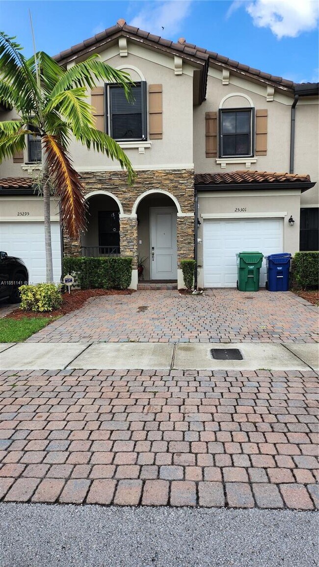 Primary Photo - 25301 SW 114th Ct