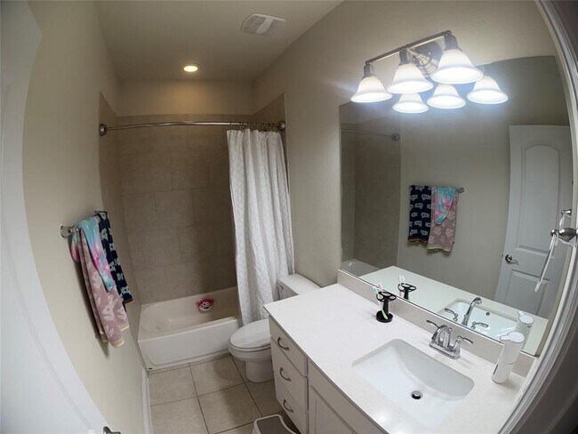 Building Photo - 8709 Moccasin Path