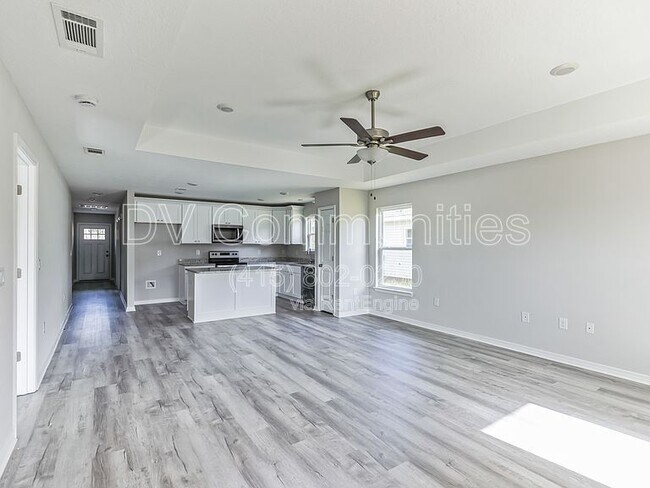 Building Photo - 2888 N 24th Ave