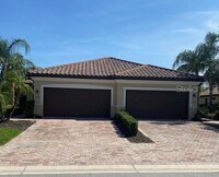 Building Photo - 6760 Willowshire Way