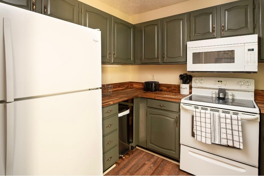 Building Photo - 103 Arcadia Lane Unit D