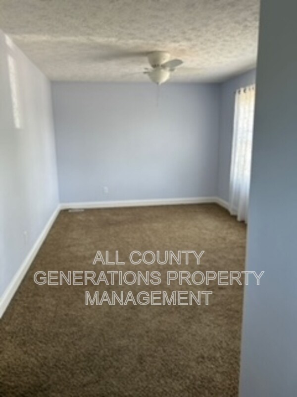 Building Photo - 3383 W 151st St