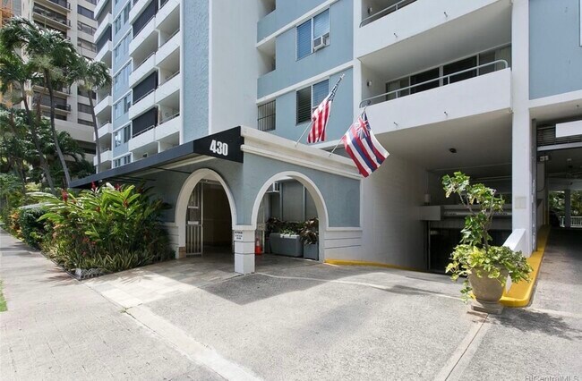 Front entrance - 430 Kaiolu St