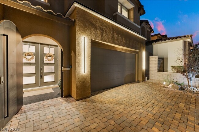 Building Photo - 12047 Attiva Ave