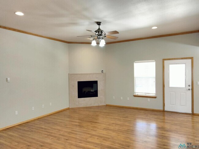 Building Photo - 2301 Reese Dr