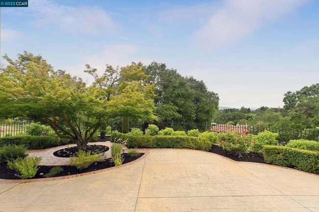 Building Photo - 111 Diablo Ranch Ct