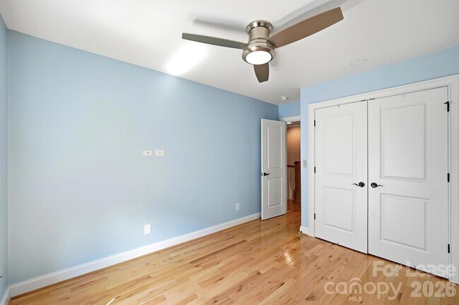 Building Photo - 520 Iverson Way