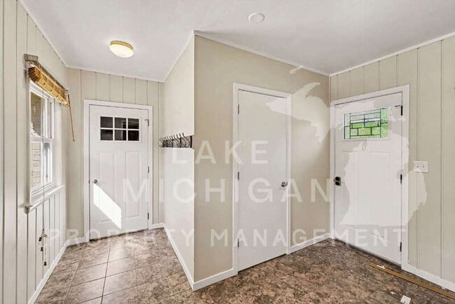 Building Photo - 3108 Ottogan St