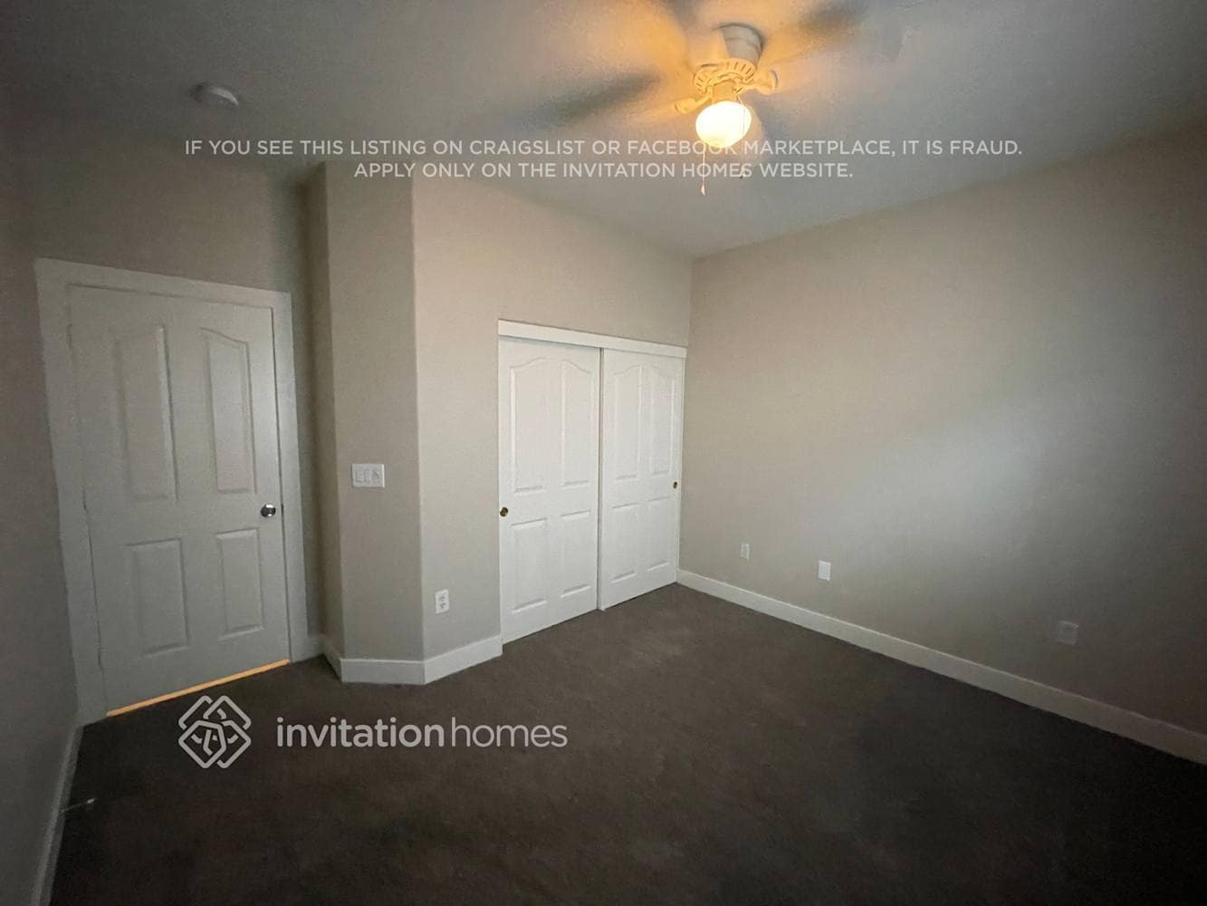 Building Photo - 4469 El Presidio Dr