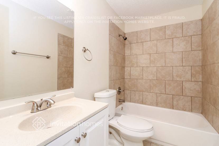 Building Photo - 1426 Breckenridge Rd