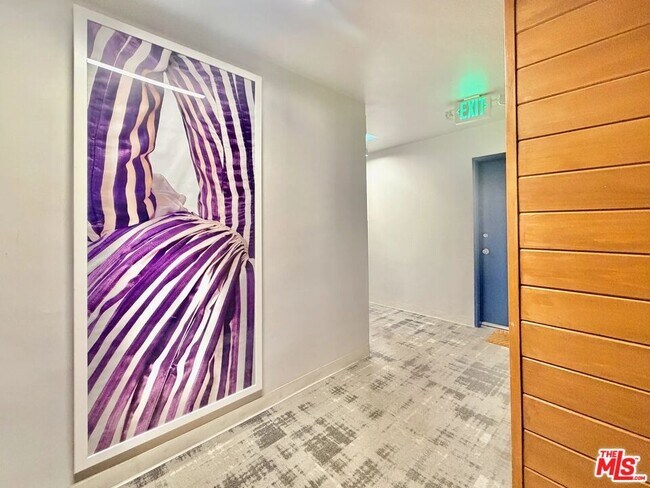 Building Photo - 5805 W 8th St