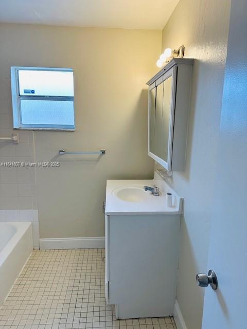 Building Photo - 851 SW 9th St