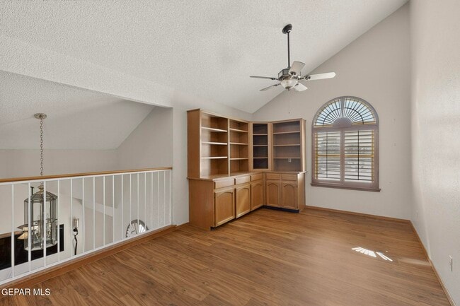 Building Photo - 851 Dulce Tierra Dr