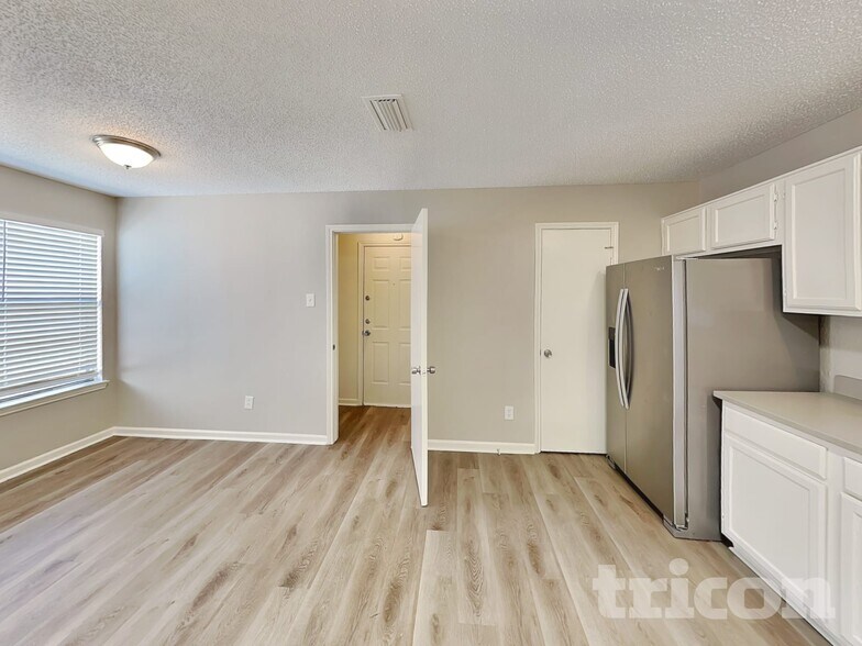 Building Photo - 1252 Payne Dr