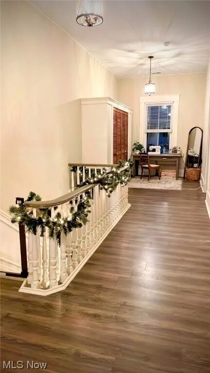 Building Photo - 501 5th St