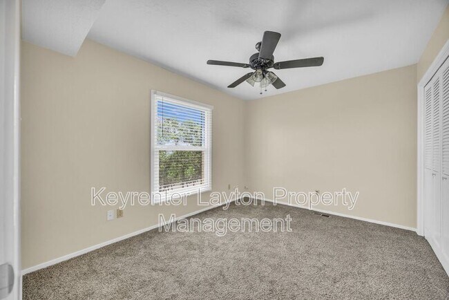 Building Photo - 2420 Bonneville Terrace Dr