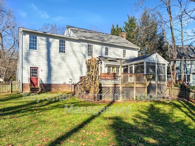 Building Photo - 10292 Wanchese Way