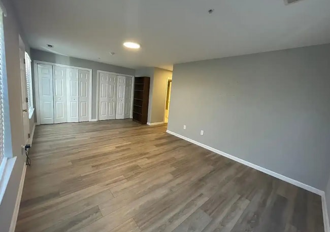 Building Photo - Condo In Annapolis