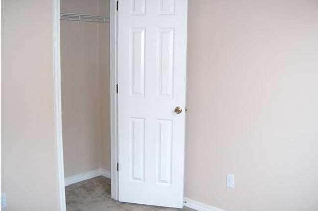 Building Photo - 1065 Antigua Cir