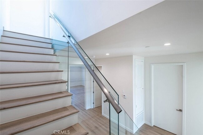 Building Photo - 7341 Valmont St