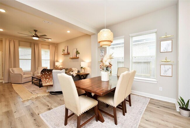 Building Photo - 10731 Bridgeport Path Ct