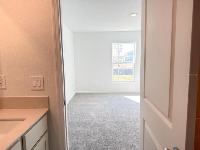 Building Photo - 3212 Alpine Wy