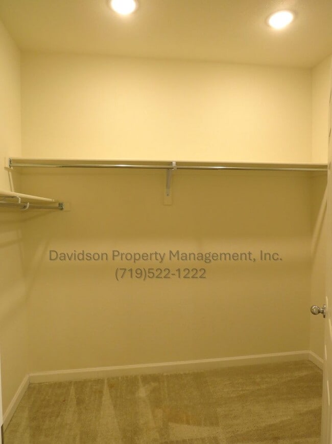 Building Photo - Beautiful Newer Condo in Briargate Area