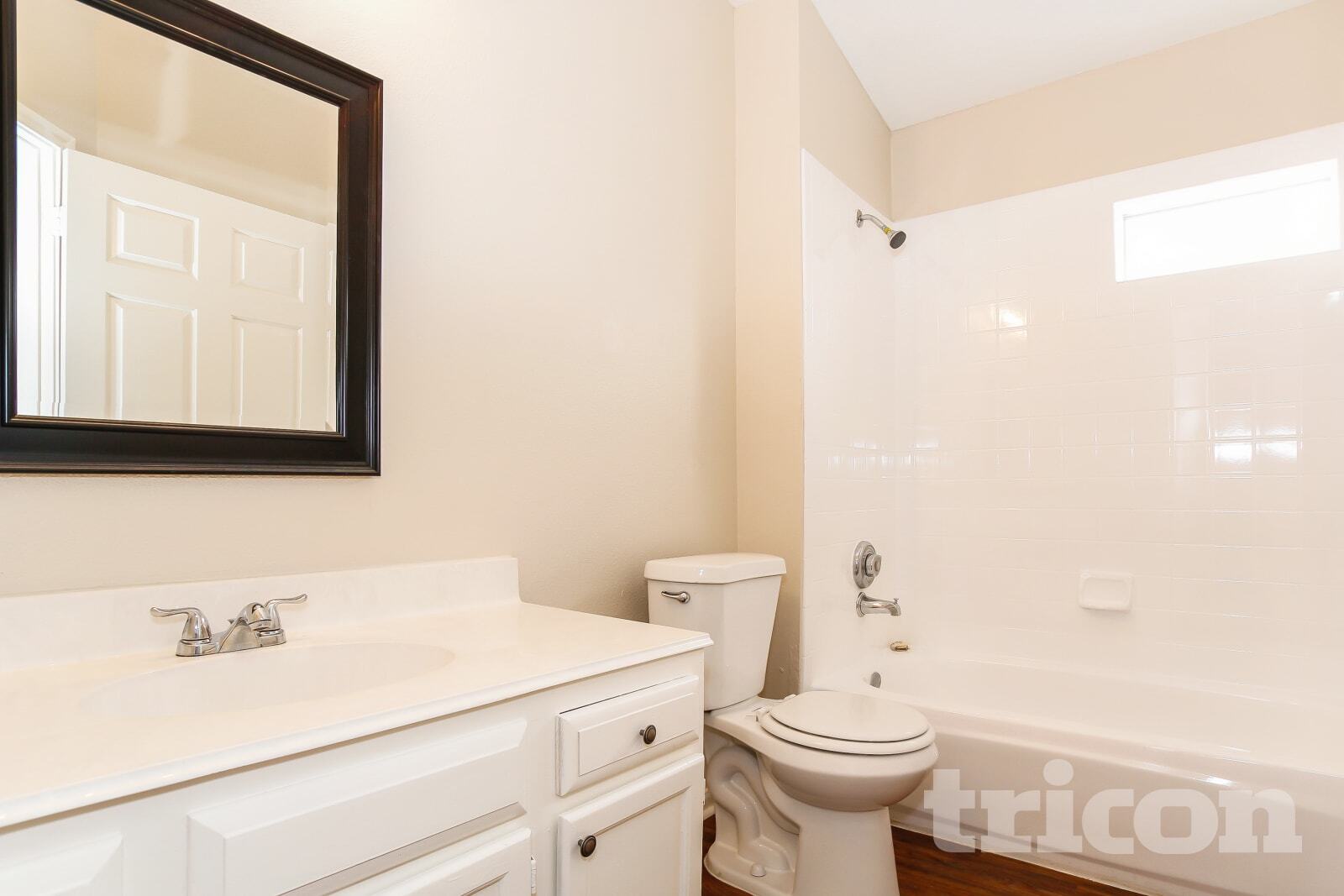 Building Photo - 3206 Boynton Dr